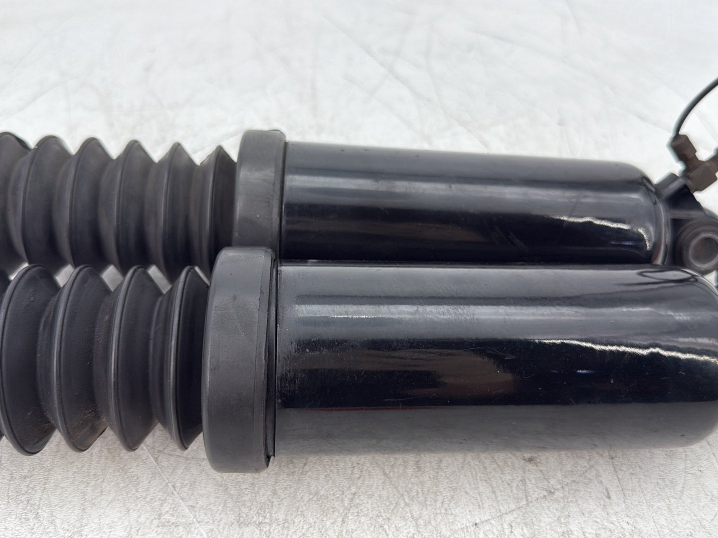 1995 Harley Road King Touring OEM Rear Left Right Shock Absorbers 13"