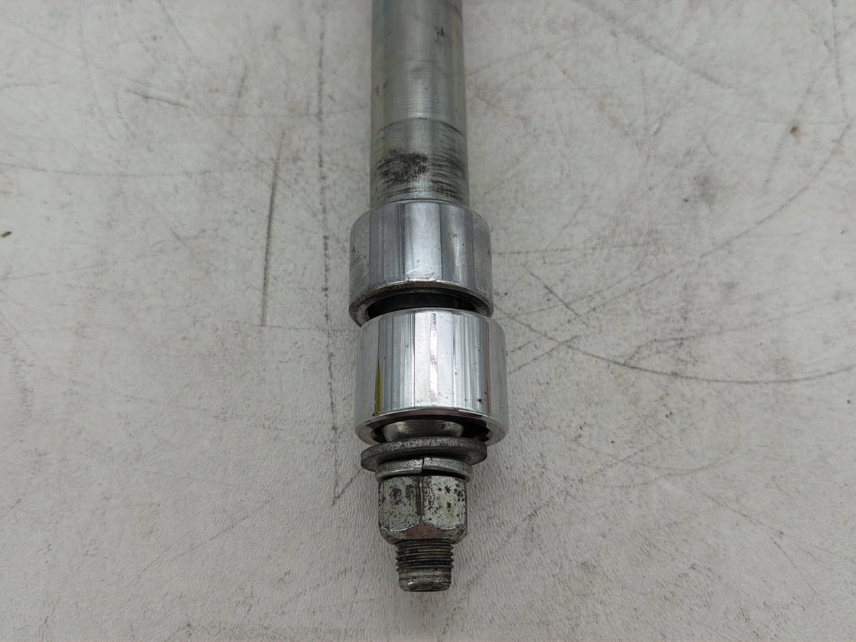 2006 Harley Electra Glide Touring Ultra FLHTCUI OEM Front Wheel Axle Bolt Shaft