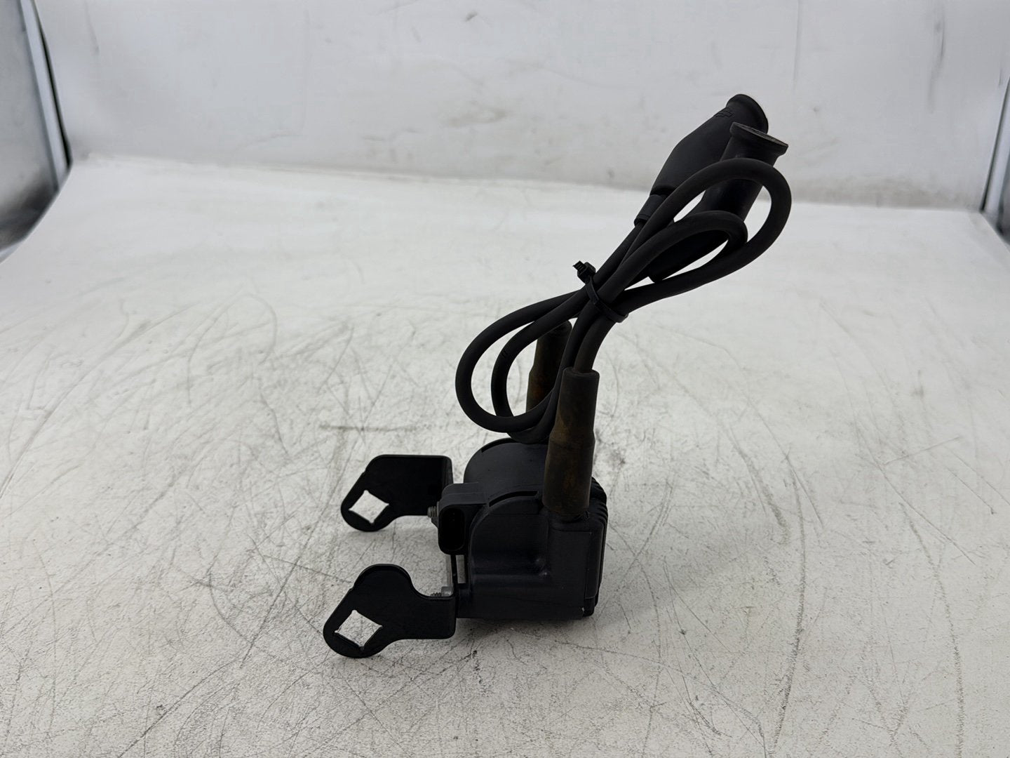 2007 Harley Electra Glide Touring Ultra OEM Ignition Coil Spark Plugs Cable