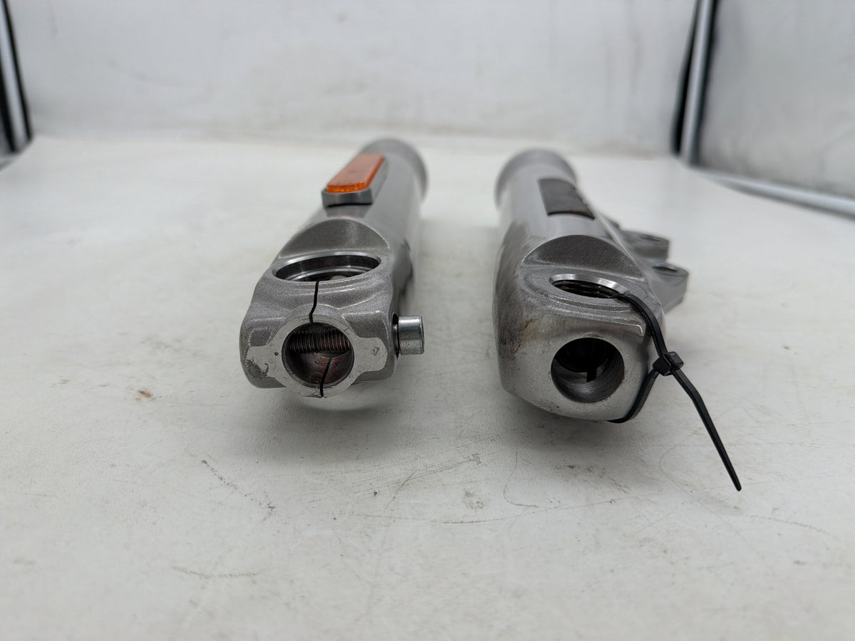 2020 Harley Softail Standard FXST OEM Front Left & Right Fork Legs Sliders