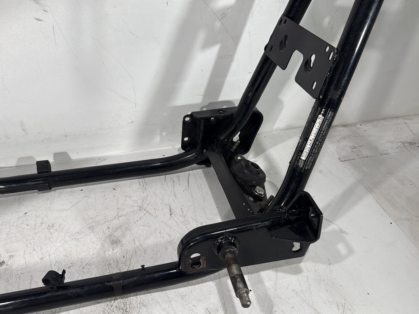 1998 Harley Touring FLHTCUI Electra Glide Ultra OEM Body Main Frame Chassis CLN CLR