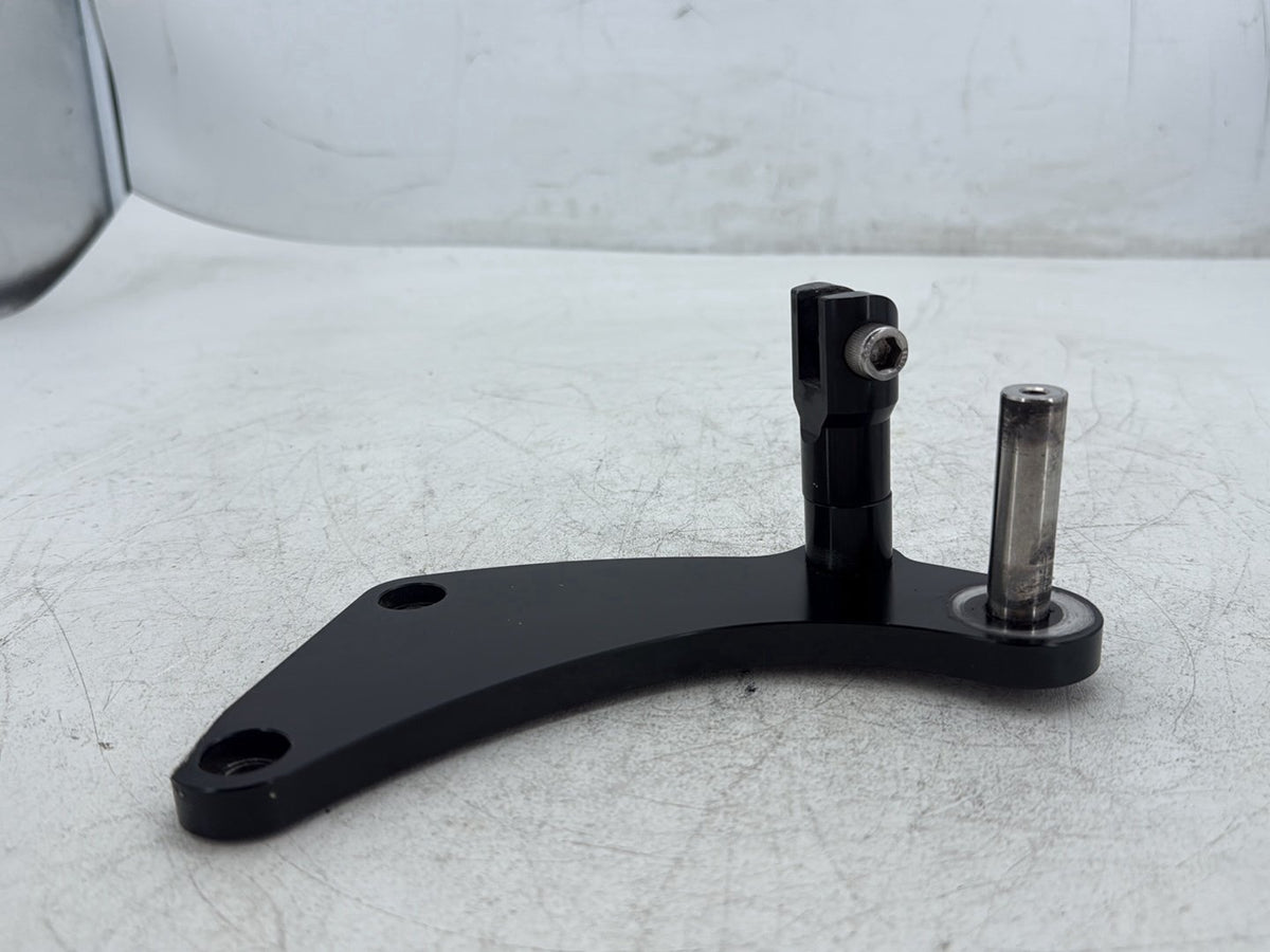 2019 Harley Softail Street Bob FXBB OEM Right Driver Footpeg Bracket Mount