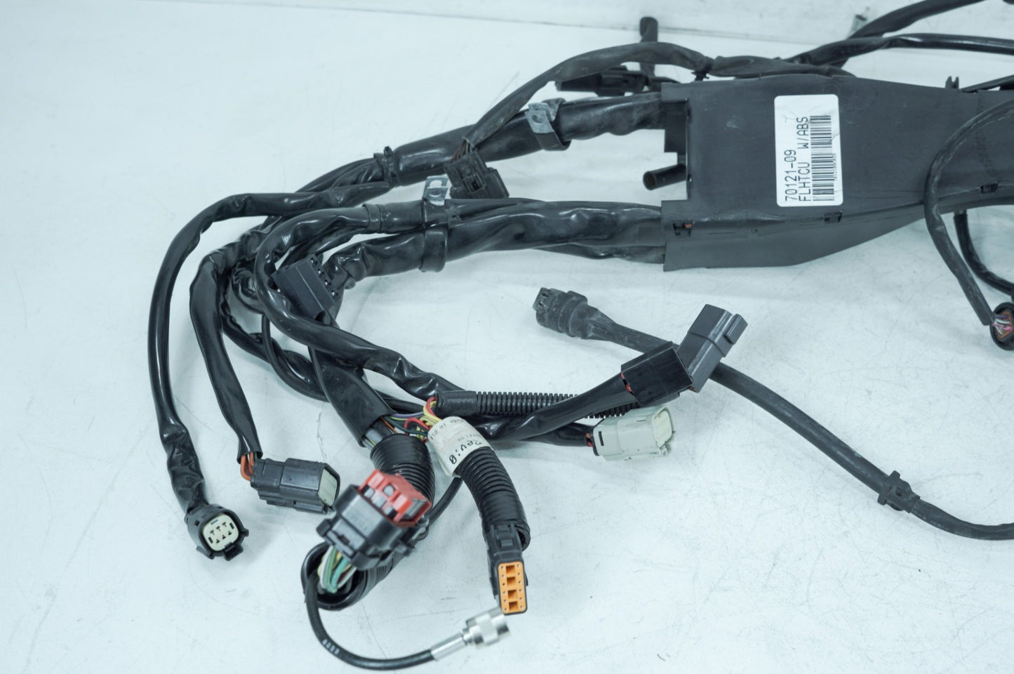 2007 - 2011 Harley-Davidson Touring Electra Ultra Main Wire Wiring Harness Loom ABS 70121-09
