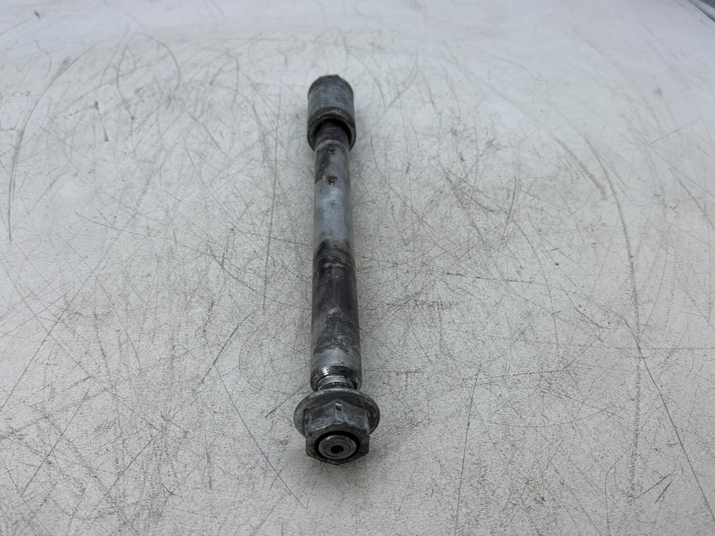 2007 Harley Dyna Street Bob FXDBI OEM Rear Wheel Axle Bolt Shaft