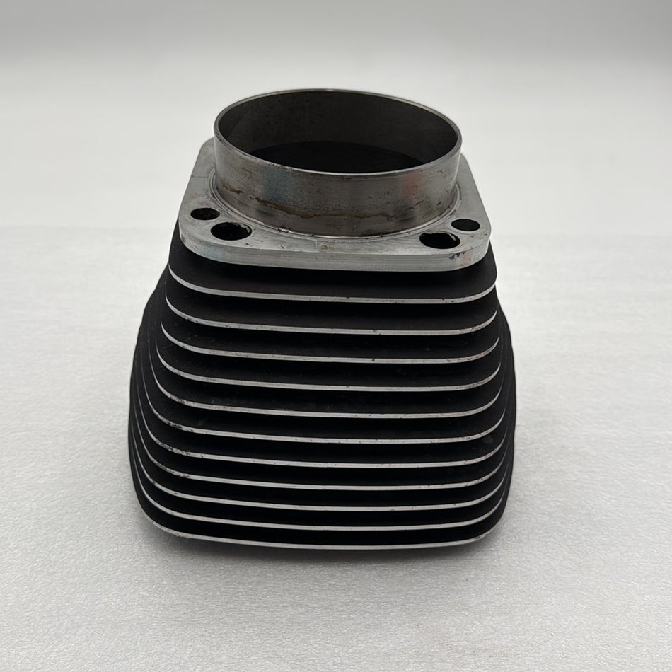 2008 Harley Touring FLHTCUI Electra Glide Ultra OEM Engine Cylinder