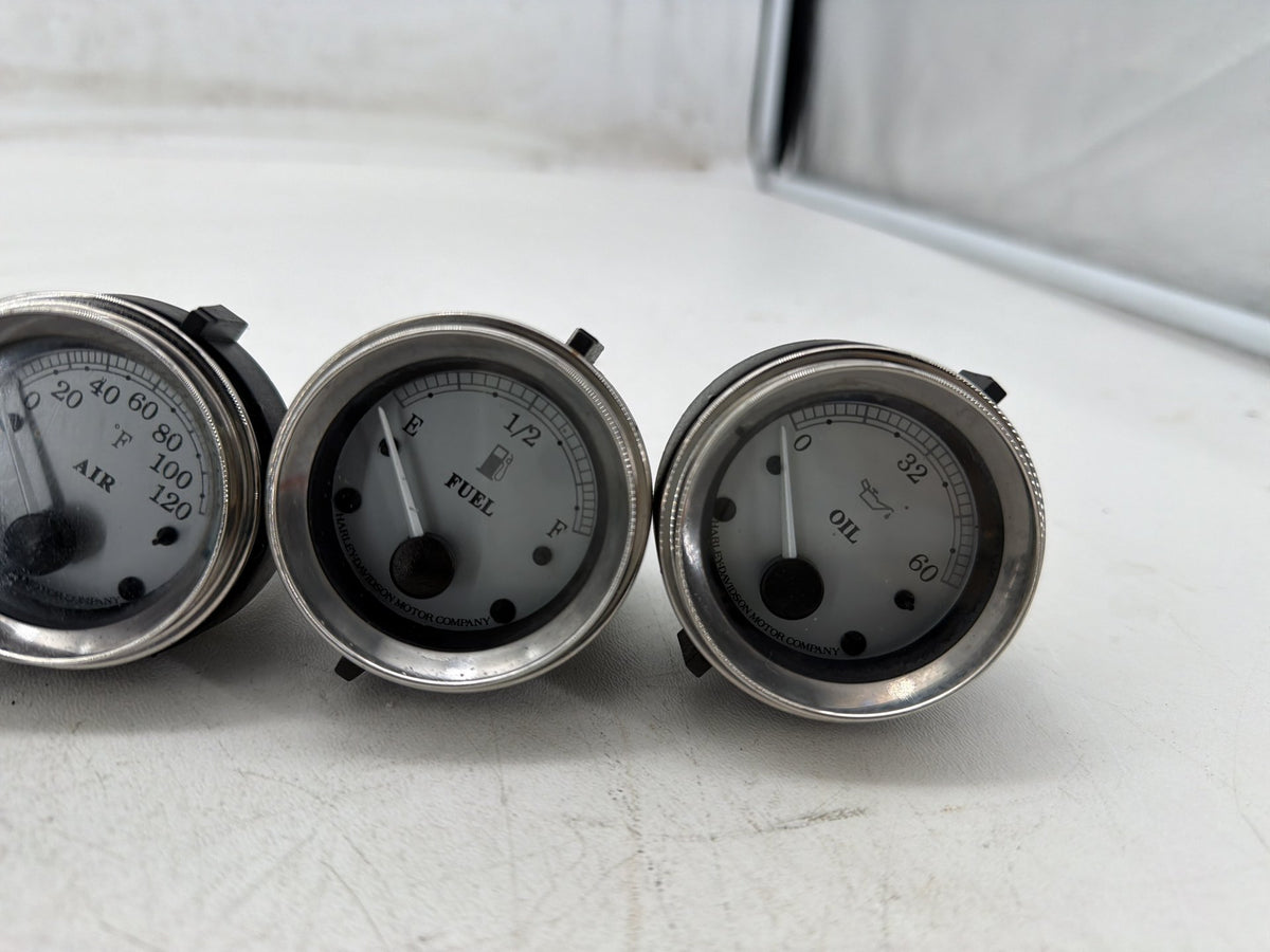13 Harley Street Glide Touring Air Oil Volt Fuel Tacho Speedo Gauges Silver 67K