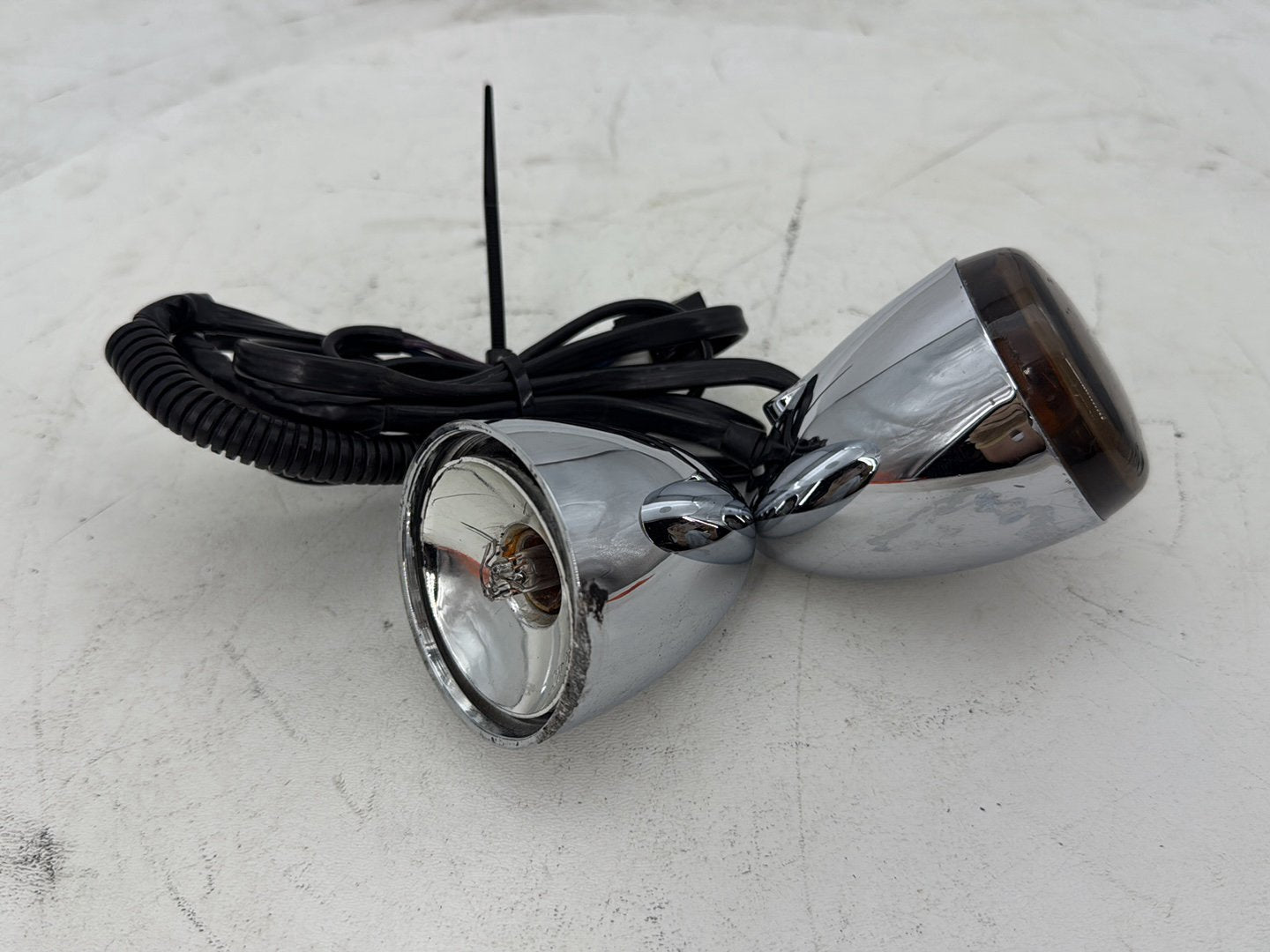 2006 Harley Dyna Super Glide Custom FXDCI OEM Front Left Right Turn Signal Indicators
