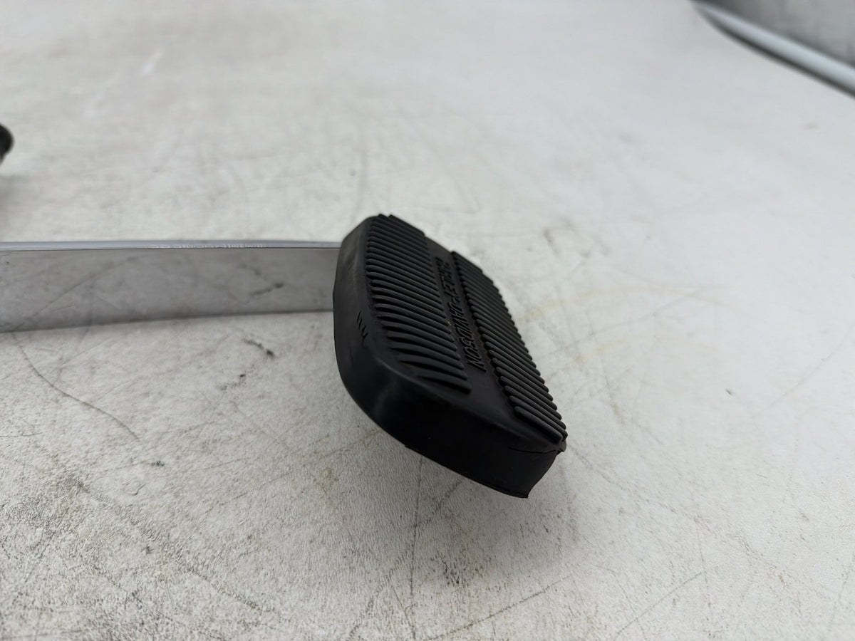 1995 Harley Electra Glide Touring FLHT OEM Foot Brake Control Lever Pedal