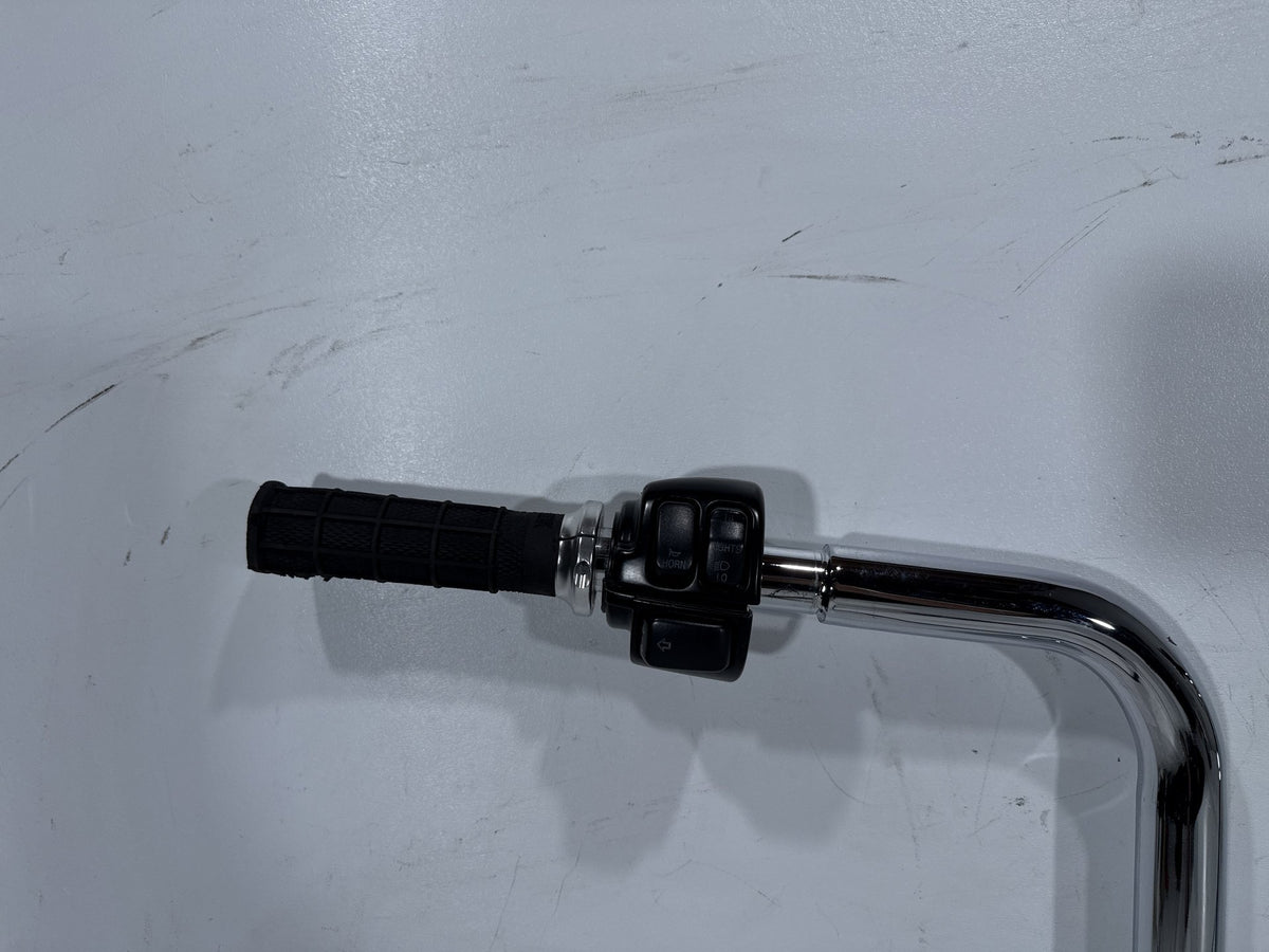 04 Harley Heritage Softail Classic Handlebars Left Right Switches Controls BENT