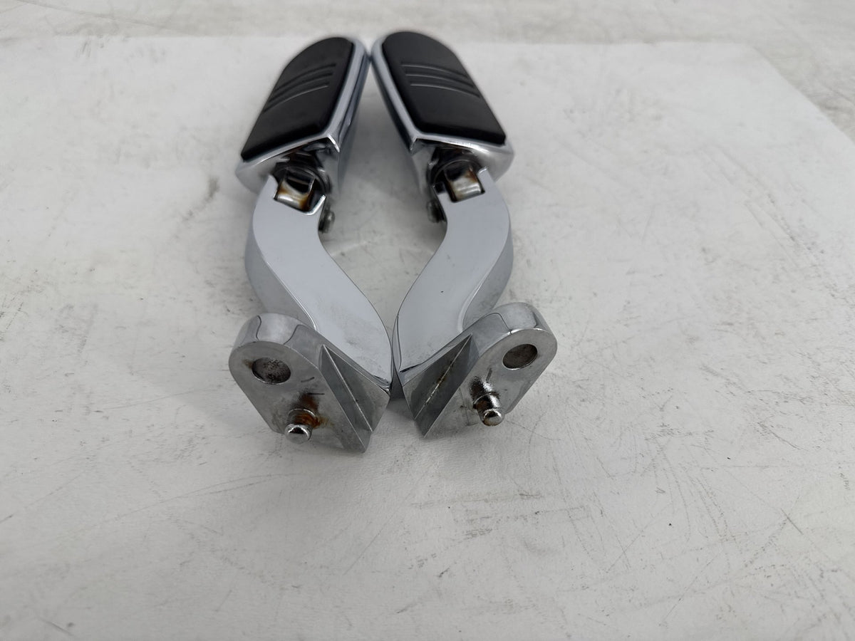 2013 Harley Street Glide Touring FLHX OEM Passenger Left & Right Foot Pegs