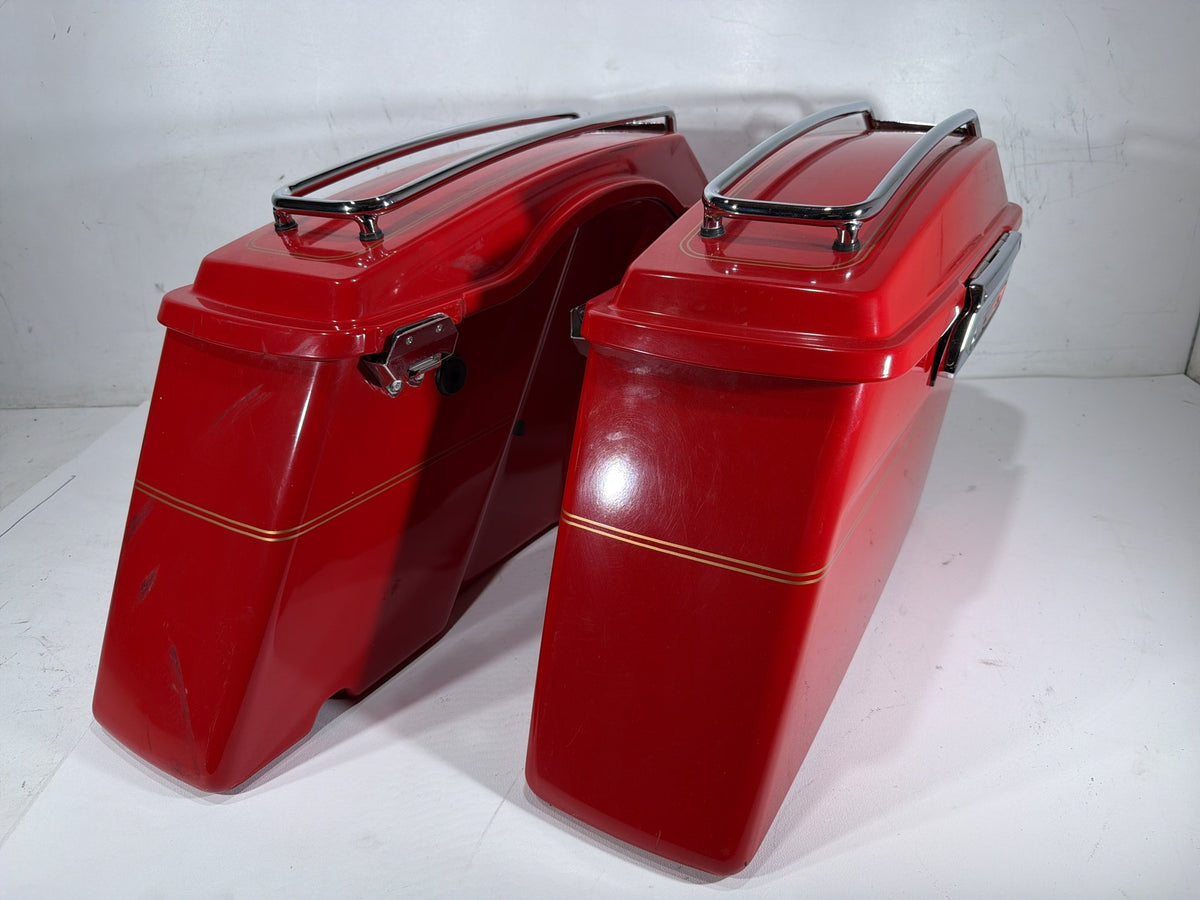 2004 Harley Electra Glide Touring Ultra OEM Left Right Saddlebags Luggage NOKey