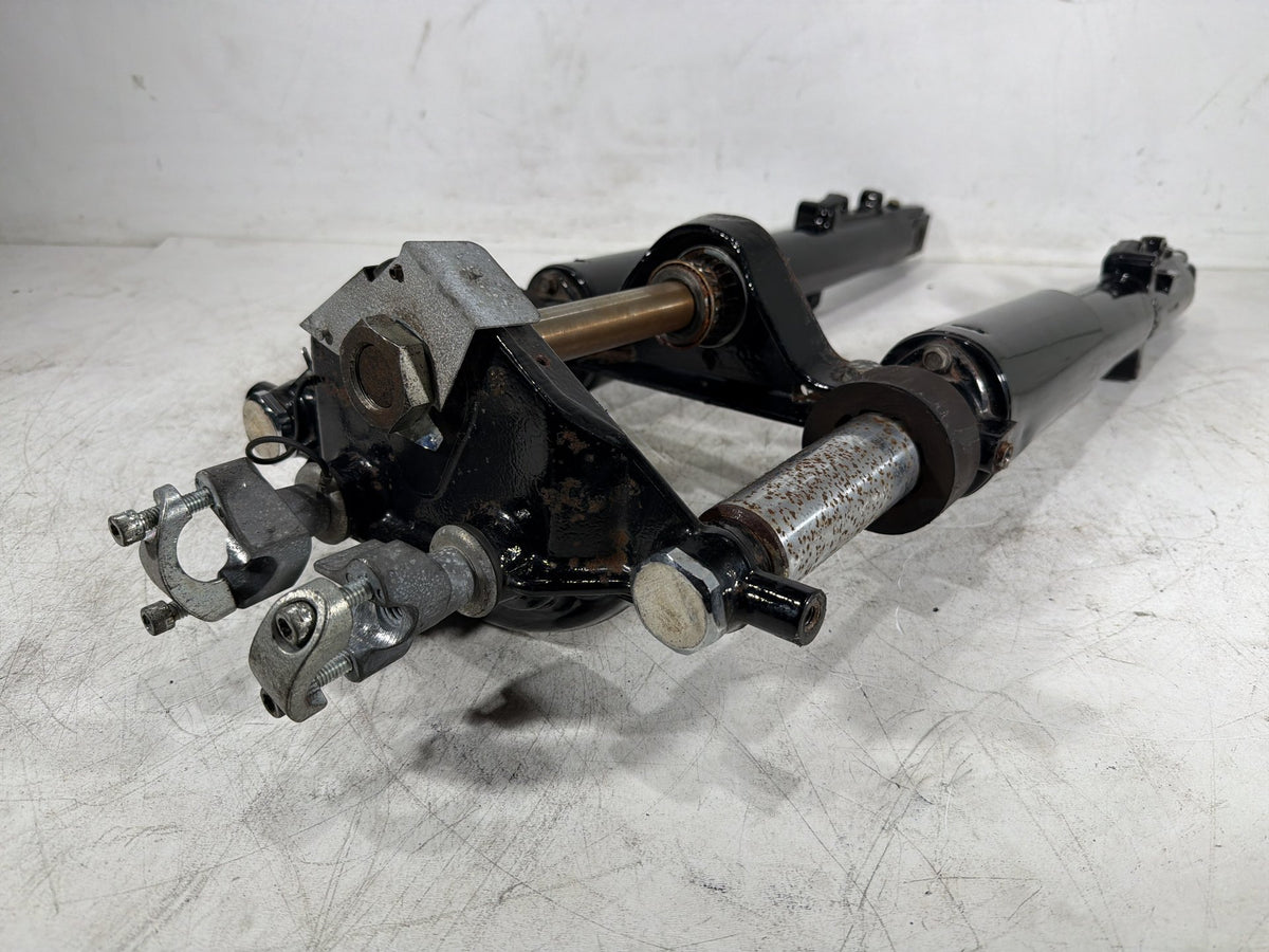 2006 Harley Electra Glide Touring Classic OEM Front Triple Tree Set & LH RH Fork Legs Sliders