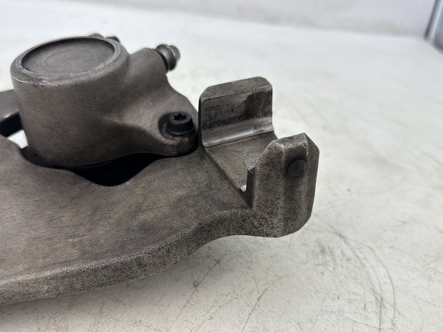 1998 Harley Touring FLHTCUI Electra Glide Ultra OEM Rear Back Brake Caliper w/ Bracket