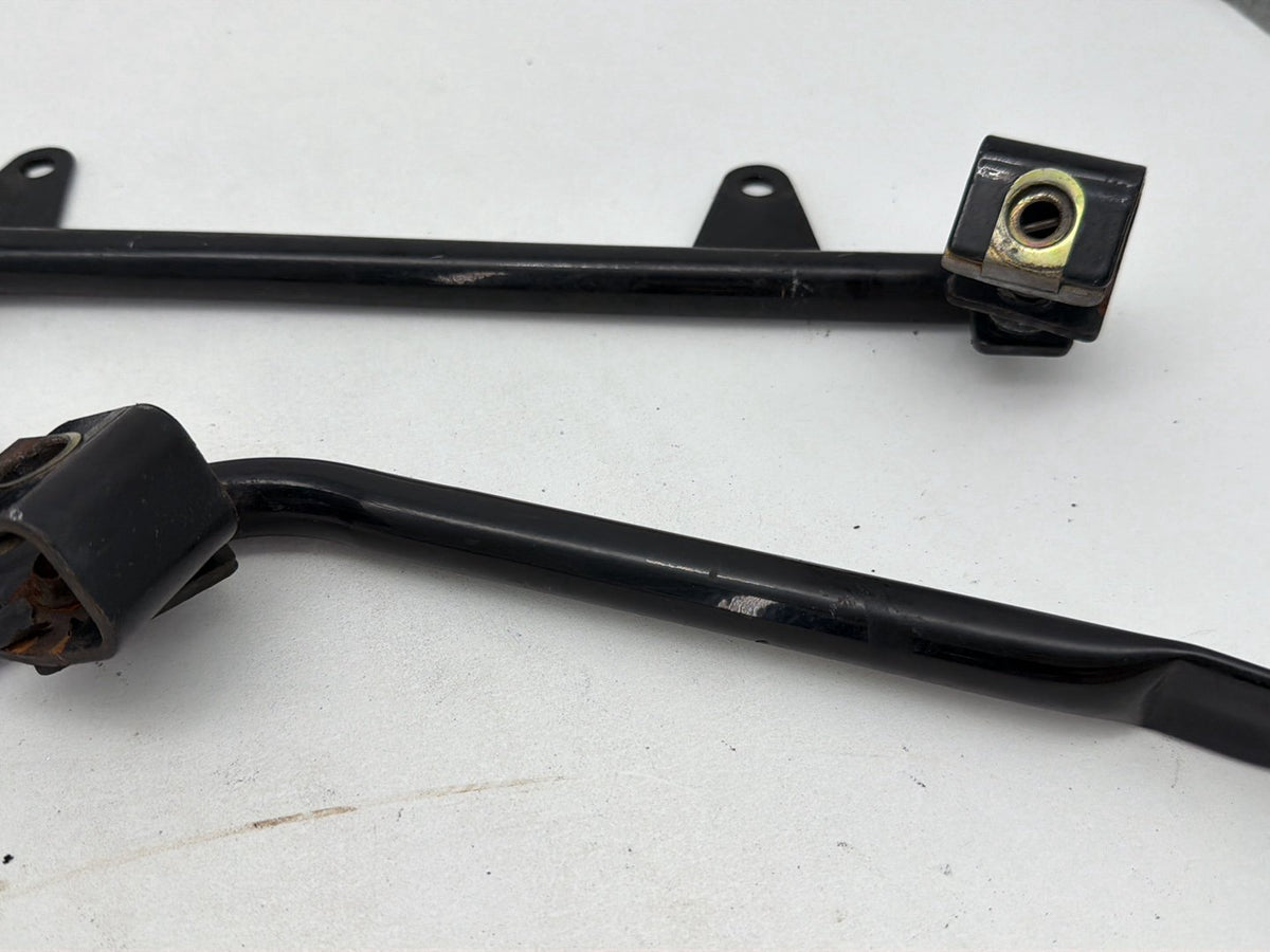 05 Harley Softail Springer FLSTSCI OEM Rear Left Right Saddlebag Guard Rails Bar