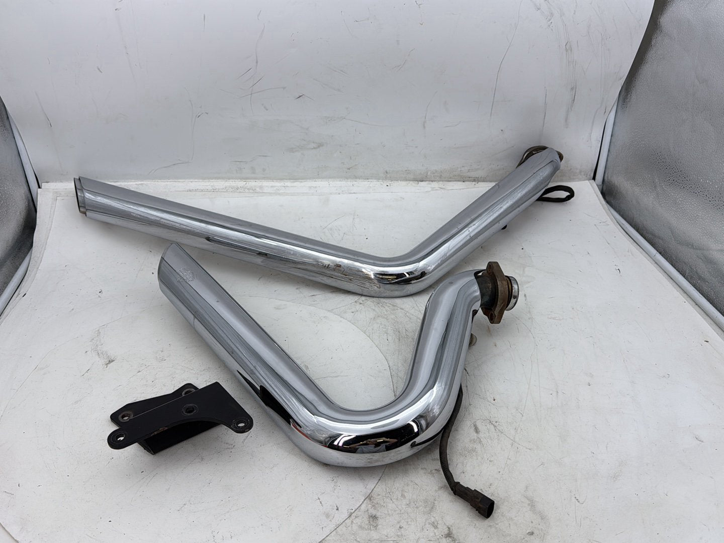 2006 Harley Dyna Super Glide Custom FXDCI OEM Exhaust Header Pipes Vance & Hines