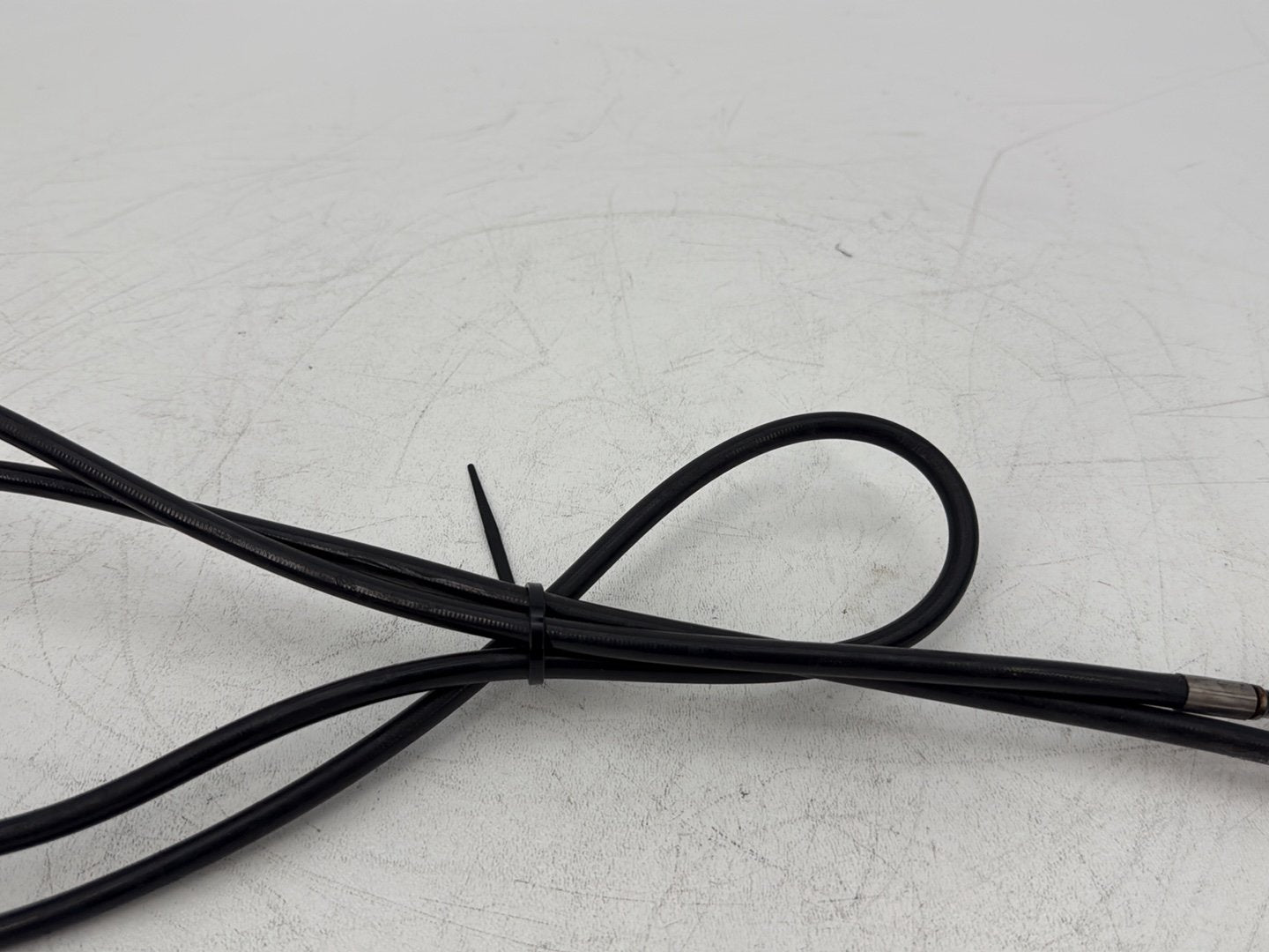 2015 Harley Touring FLHXS Street Glide OEM Front Brake Hose Line Pipe ABS