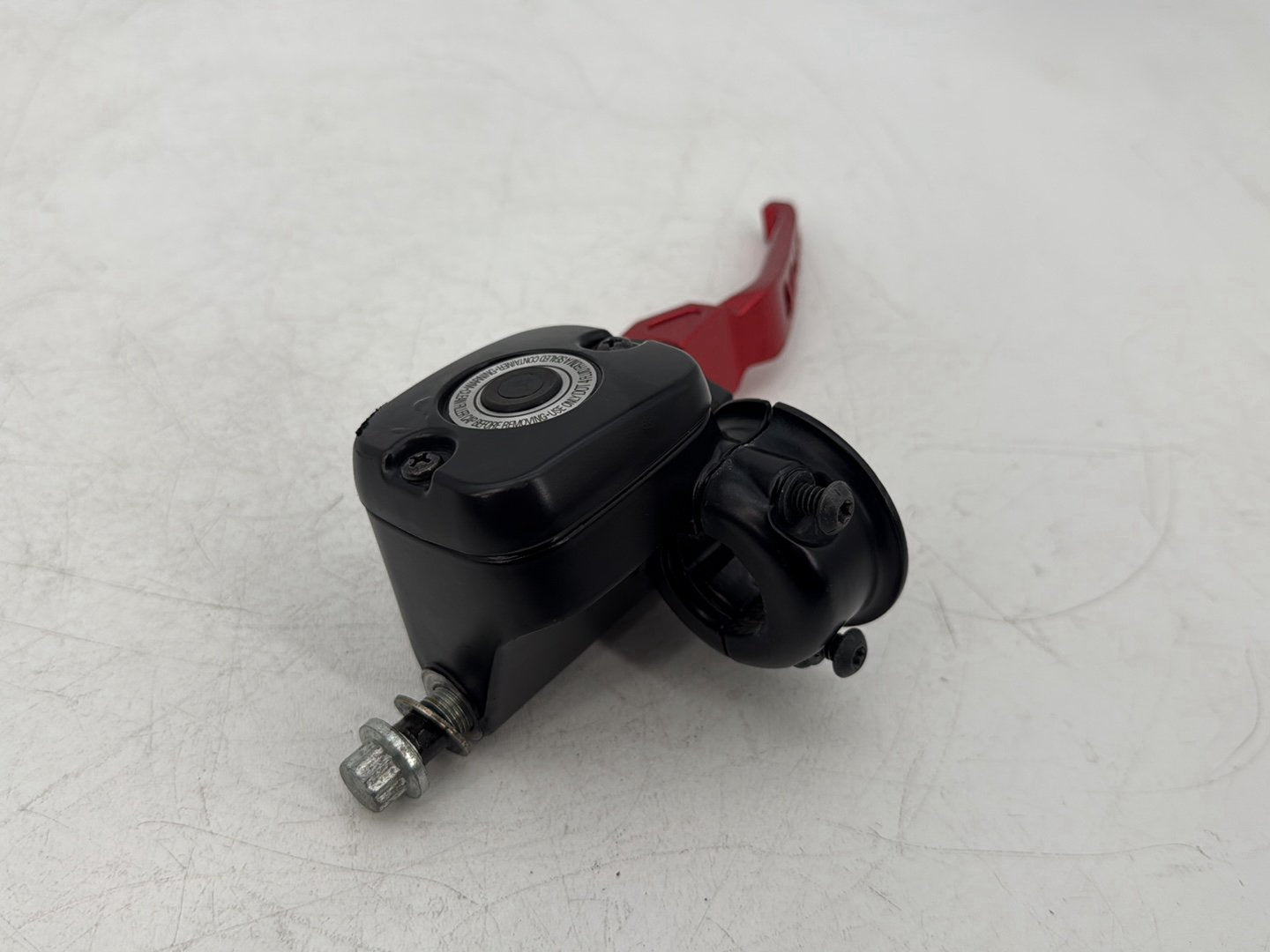 2006 - 2017 Harley-Davidson Dyna Street Bob Front Right Brake Lever Master Cylinder 45019-06