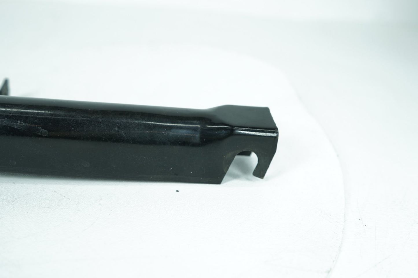 1999 - 2006 Harley-Davidson Softail Fat Boy Seat Bracket Mount Support Mounting  	48868-00