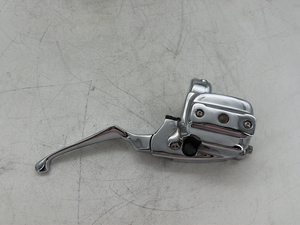 2006 Harley Electra Glide Touring Ultra FLHTCUI OEM Front Right Brake Lever Master Cylinder