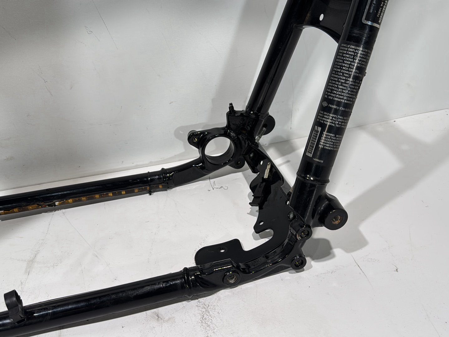 2008 - 2016 Harley-Davidson Touring Street Glide Body Main Frame Chassis SLVG  	47900-11BHP