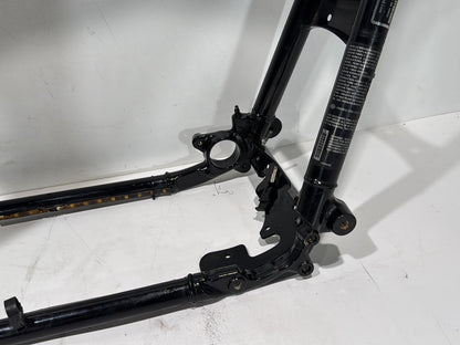 2008 - 2016 Harley-Davidson Touring Street Glide Body Main Frame Chassis SLVG  	47900-11BHP