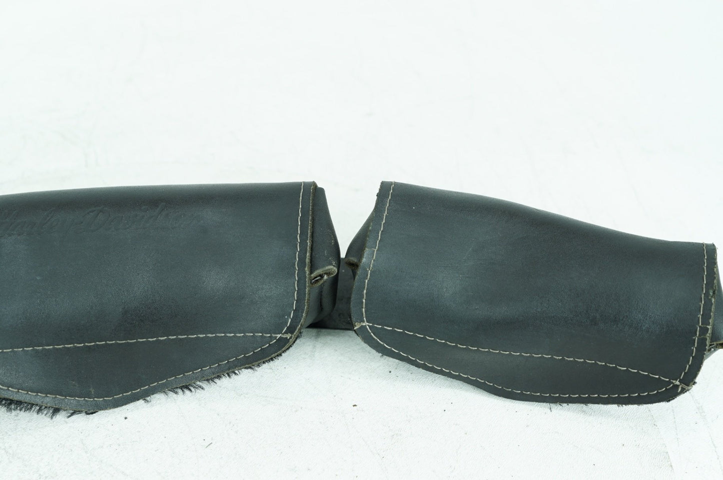 1999 - 2006 Harley-Davidson Touring Electra Glide Classic Front Onboard Tool Bag Leather Storage Pouch bag