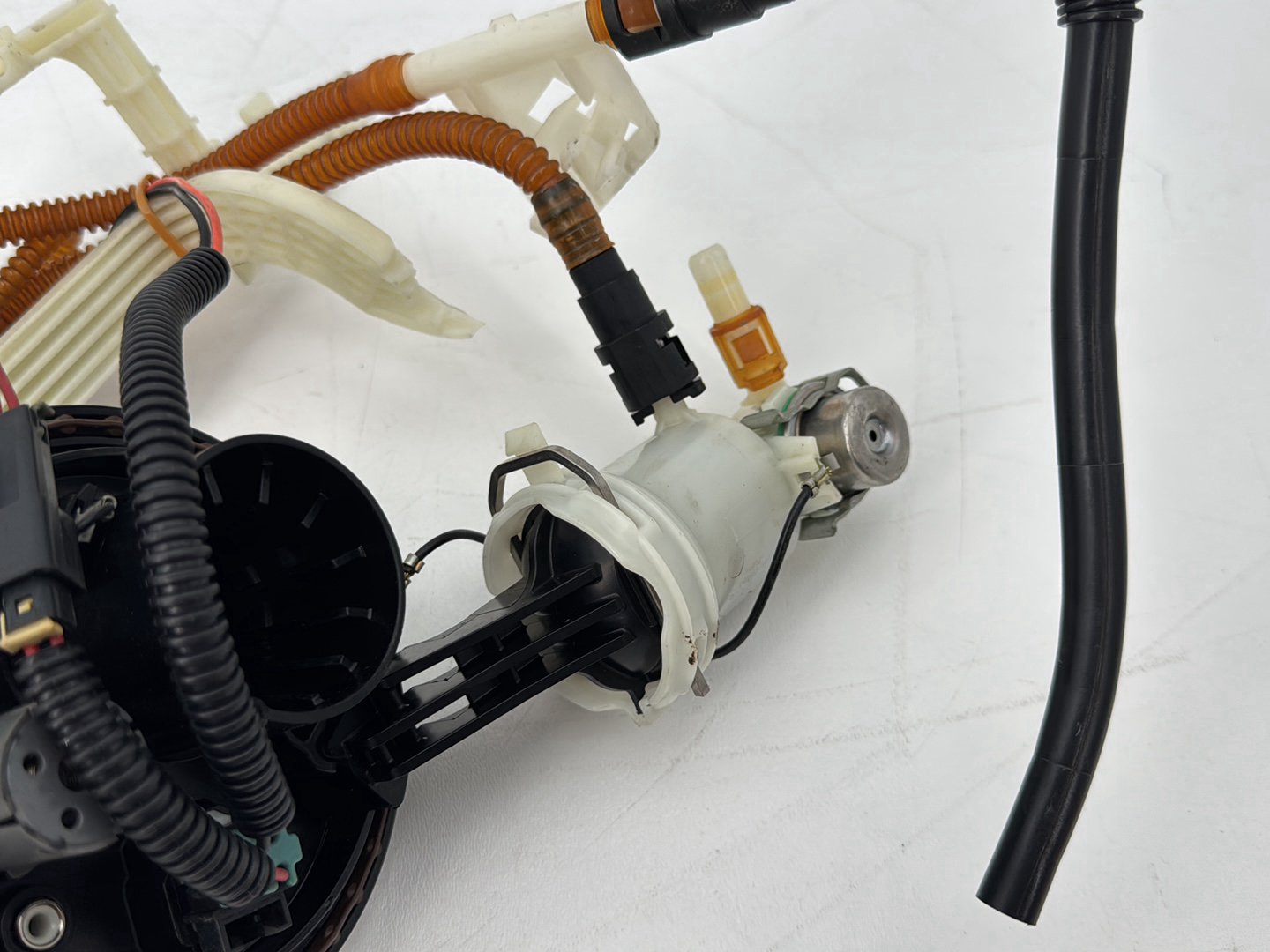 2008 - 2016 Harley-Davidson Touring Electra Glide Ultra Fuel Pump Gas Gasoline Petrol Sending