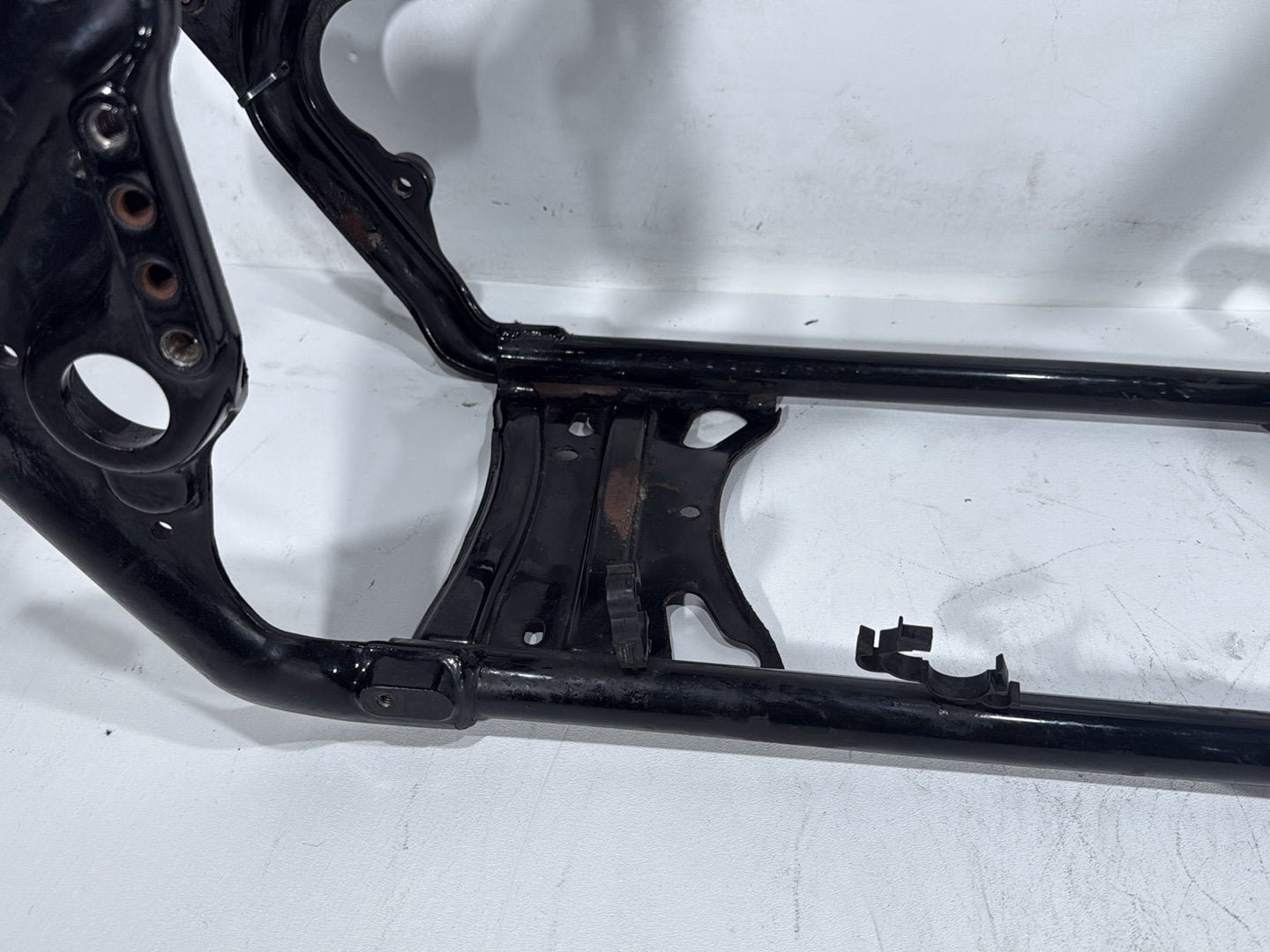 2018 Harley Electra Glide Touring Ultra Body Main Frame Chassis CLN CLR * BENT *