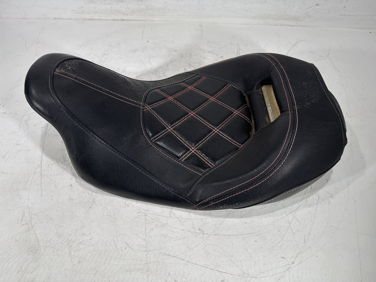 2011 Harley Street Glide Touring FLHX Rider Driver Solo Seat Pillion C.C. RIDER
