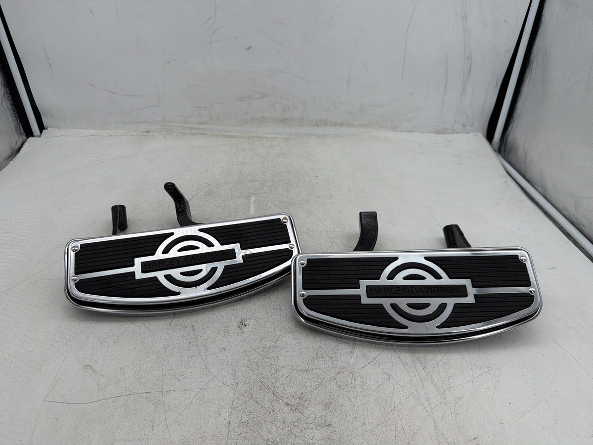2004 Harley Electra Glide Touring Ultra OEM Left Right Driver Floorboard Foot Rest