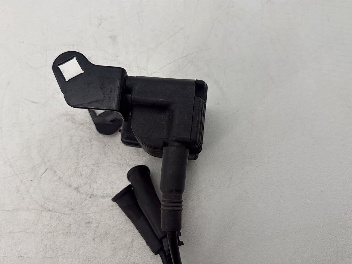 2007 Harley FLHTP Electra Glide Police Ignition Coil Spark Plug Cable OEM