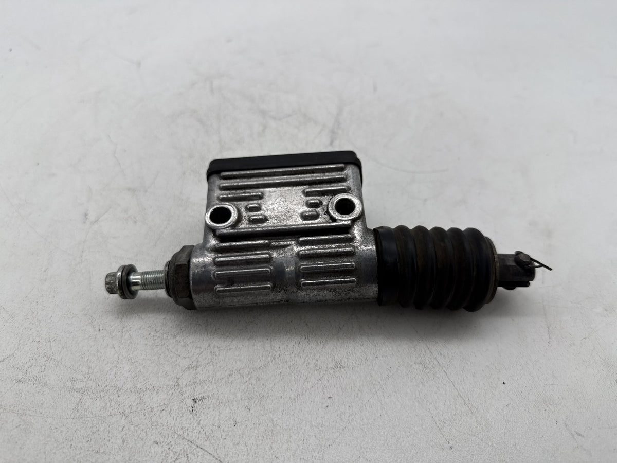 1997 Harley Heritage Softail Classic OEM Rear Brake Master Cylinder Reservoir