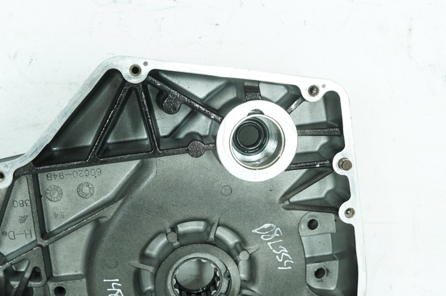1999 - 2006 Harley-Davidson Softail Heritage Classic Inner Primary Clutch Cover 60620-94B