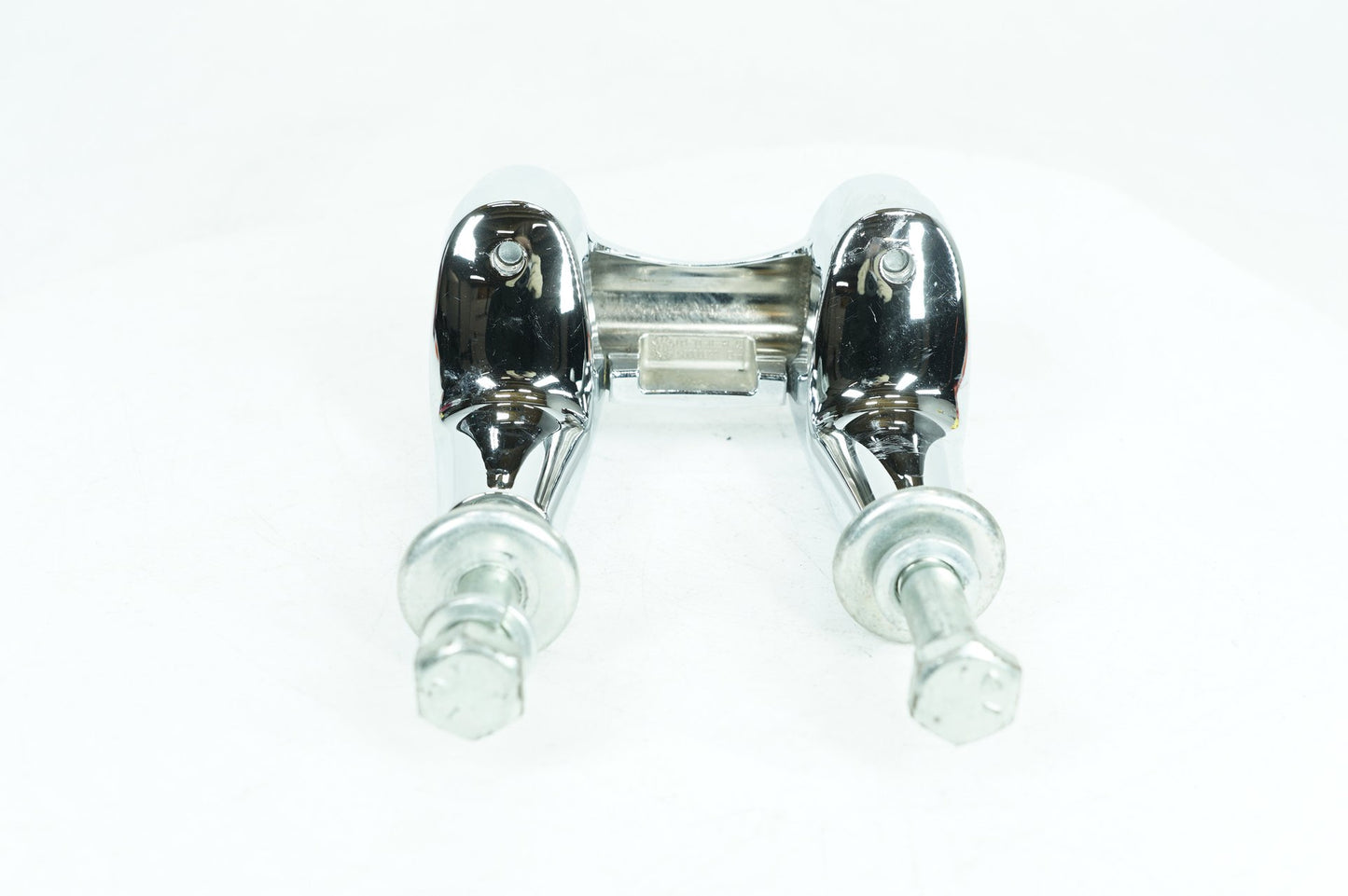 2007 - 2017 Harley-Davidson Dyna Switchback Front Handlebar Riser Top Clamp 55900004