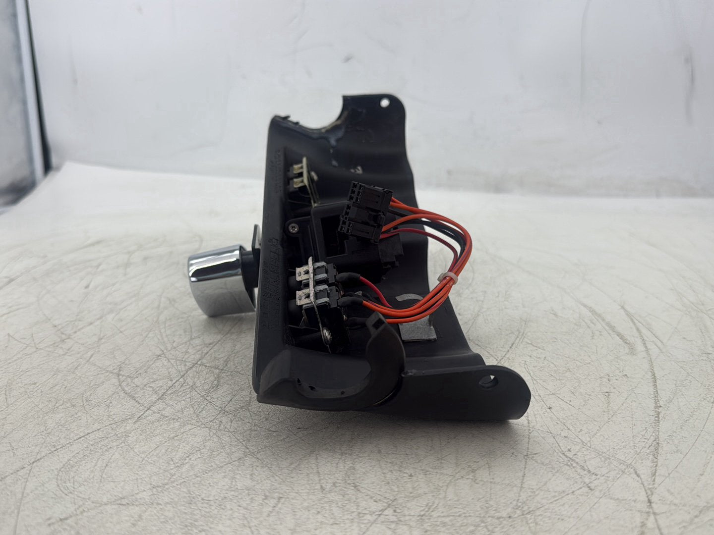2011 Harley Street Glide Touring FLHX OEM Dash Ignition Cap Switch Lockset NO Key