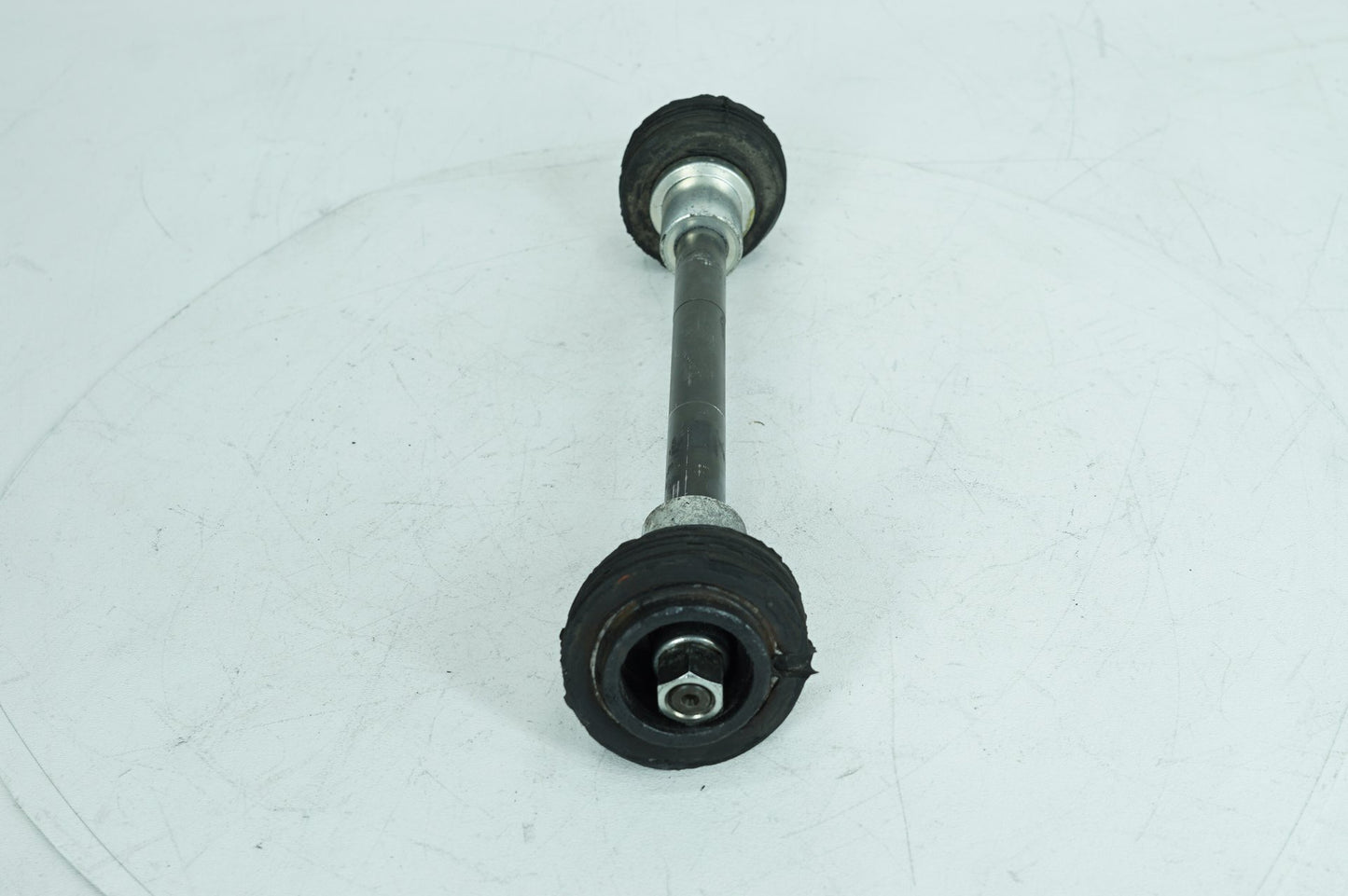 2007 - 2011 Harley-Davidson Touring Electra Ultra Rear Fork Swingarm Pivot Bolt Shaft 47505-02