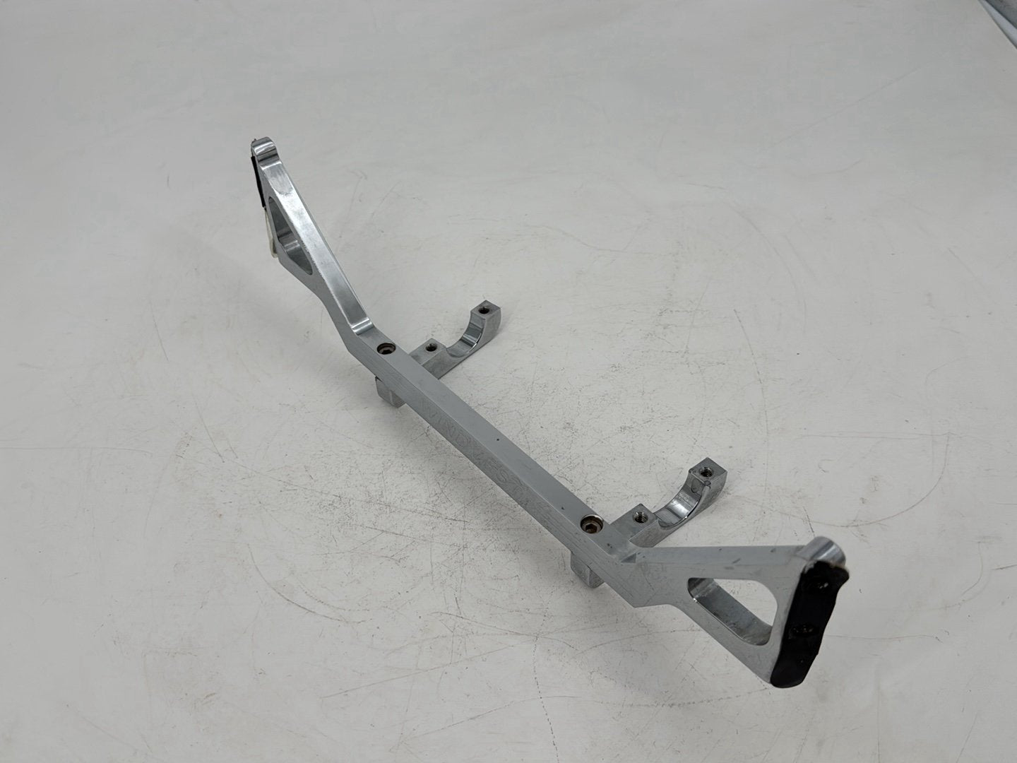 1999 - 2006 Harley-Davidson Touring Road King Classic Front Windshield Mount Trim Strip WINDVEST