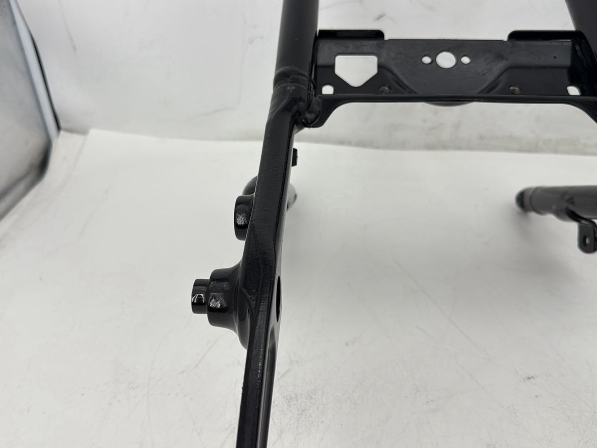 17 Harley Road Glide Touring FLTRXS OEM Rear Back Sub Frame Rail Bar 48079-09BHP