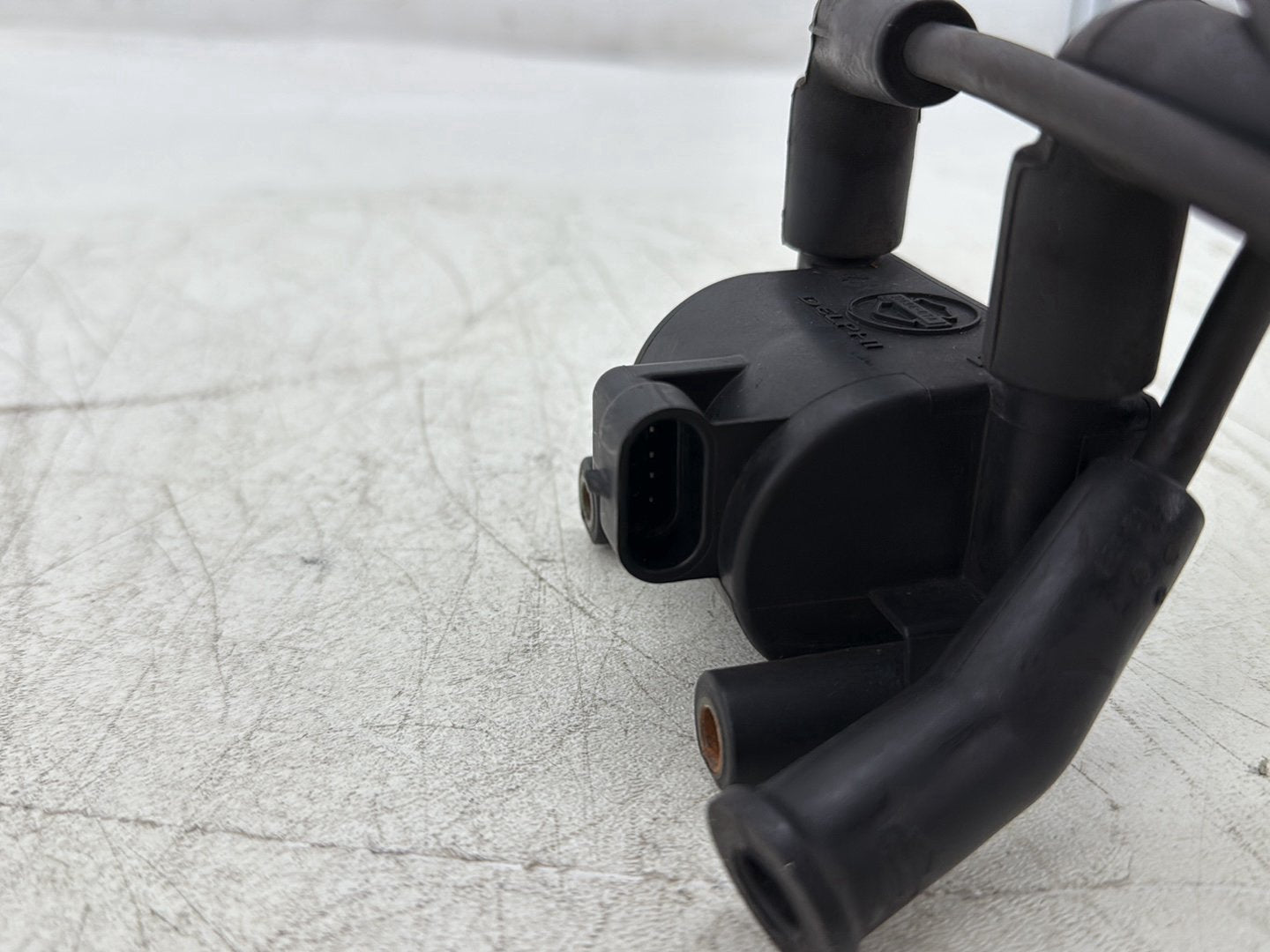2012 Harley Street Glide Touring FLHX OEM Ignition Coil Spark Plugs Cable