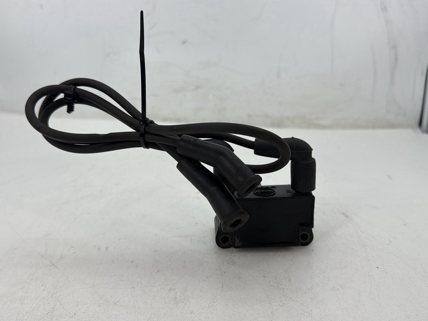 2014 Harley Electra Glide Touring CVO Screamin Eagle OEM Ignition Coil Spark Plugs Cable