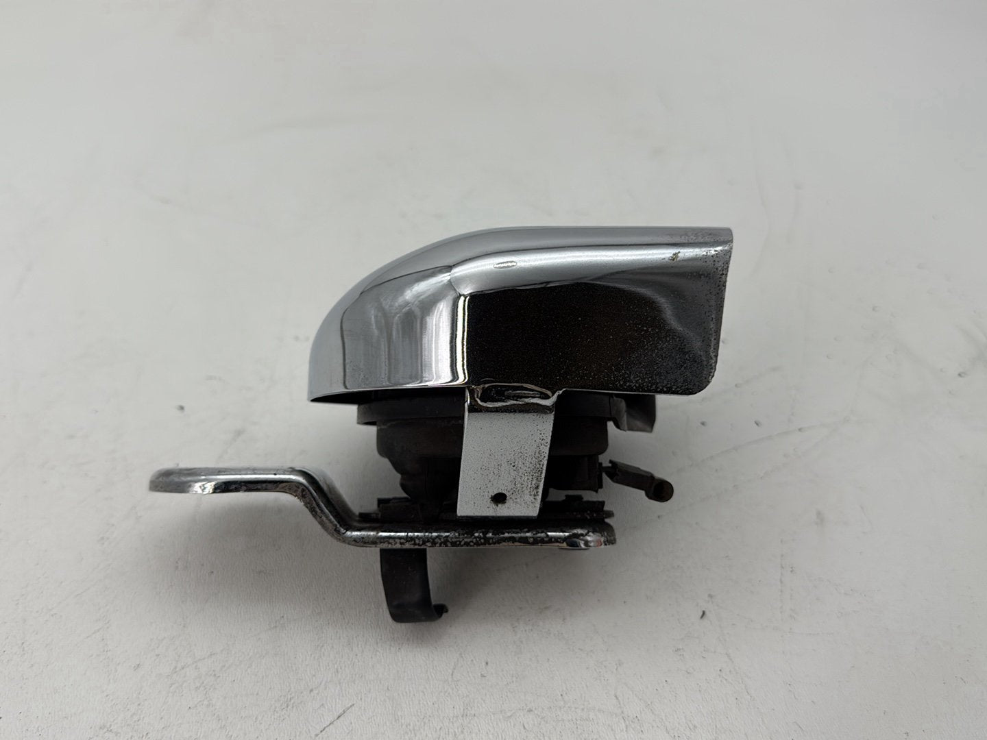 2008 Harley Road King Touring FLHR OEM Horn Signal Klaxon Chrome Cover
