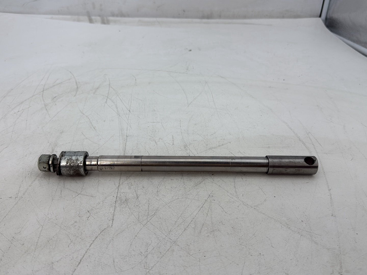 2005 Harley Heritage Softail Classic FLSTCI OEM Front Wheel Axle Bolt Shaft