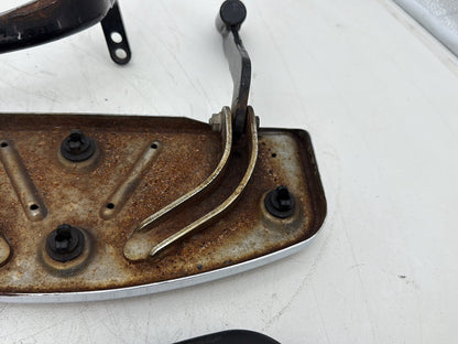2007 Harley Touring FLHTCU Electra Glide Ultra OEM Left Right Driver & Pass Floorboard Foot Rest