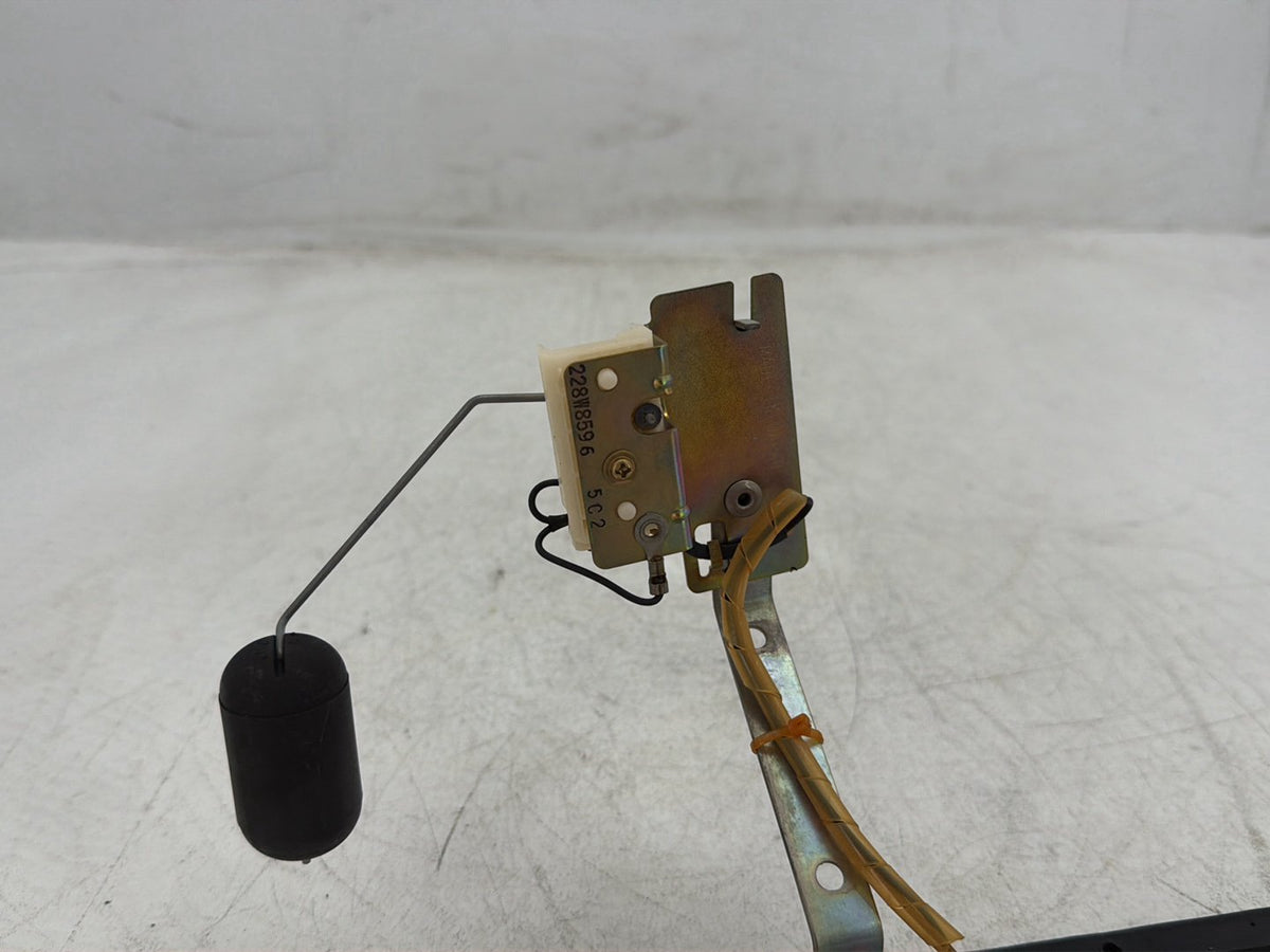 2003 Harley Softail Deuce FXSTD OEM Fuel Pump Gas Gasoline Petrol Sending CARB
