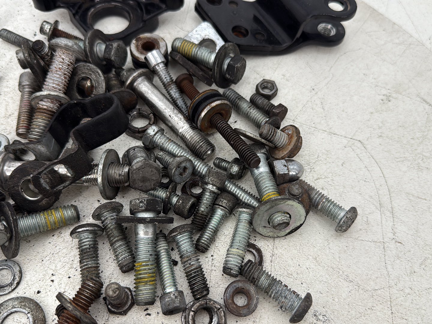 07 Harley Electra Glide Touring Ultra FLHTCUI OEM Hardware Bolts Nuts &amp; Brackets