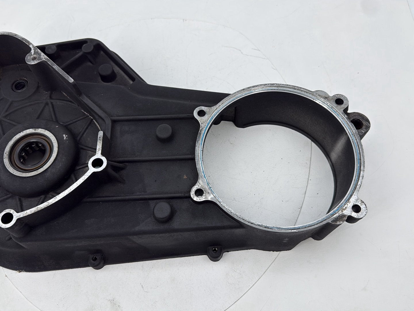1999 - 2006 Harley-Davidson Touring Electra Glide Ultra Inner Primary Clutch Cover 60677-01C