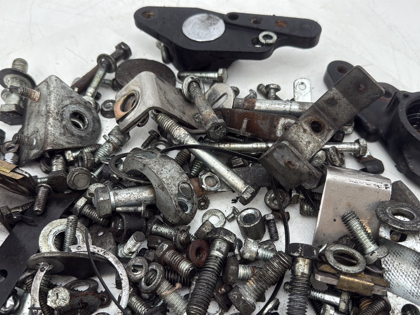 1995 Harley Touring FLHTCI Electra Glide Classic OEM Hardware Bolts Nuts & Brackets