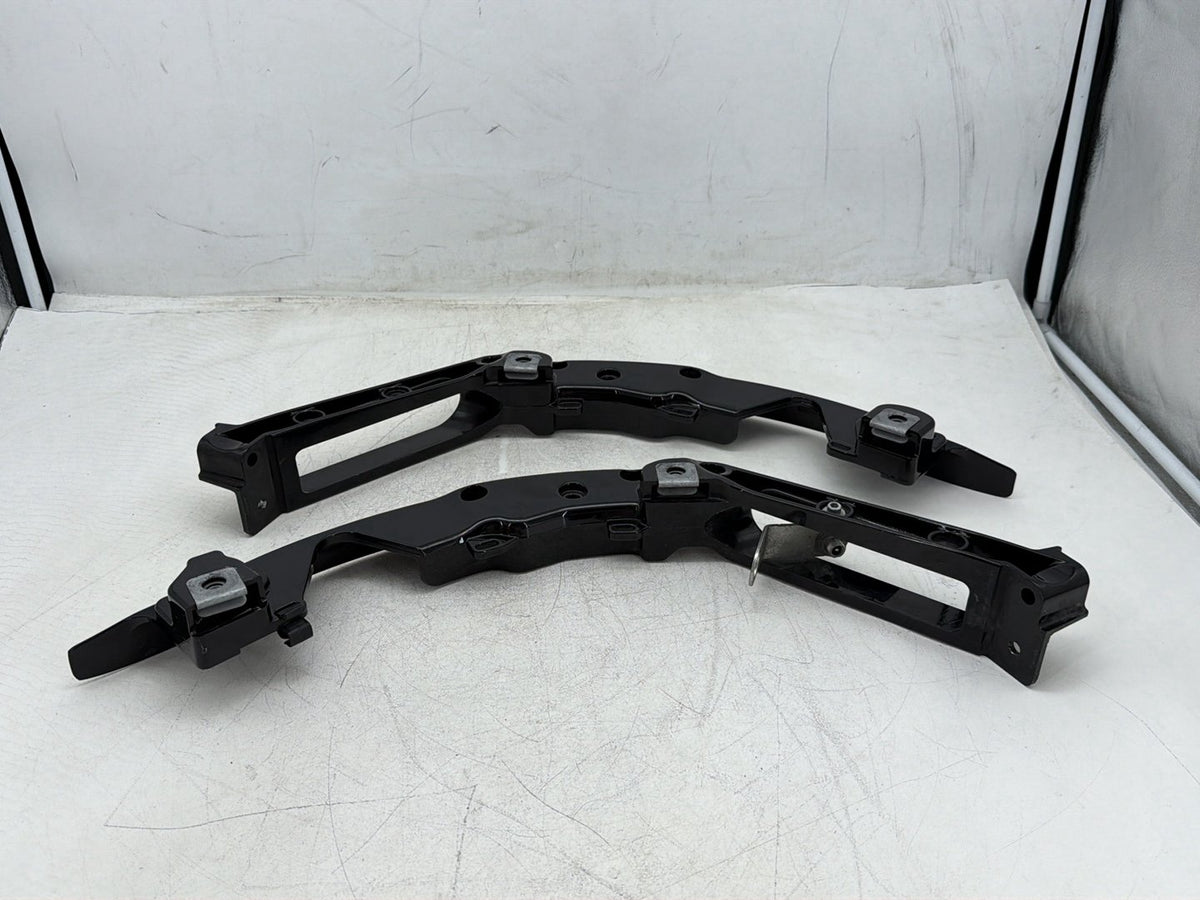 2018 Harley Road Glide Touring FLTRXS OEM Left Right Saddlebag Fender Struts Brackets
