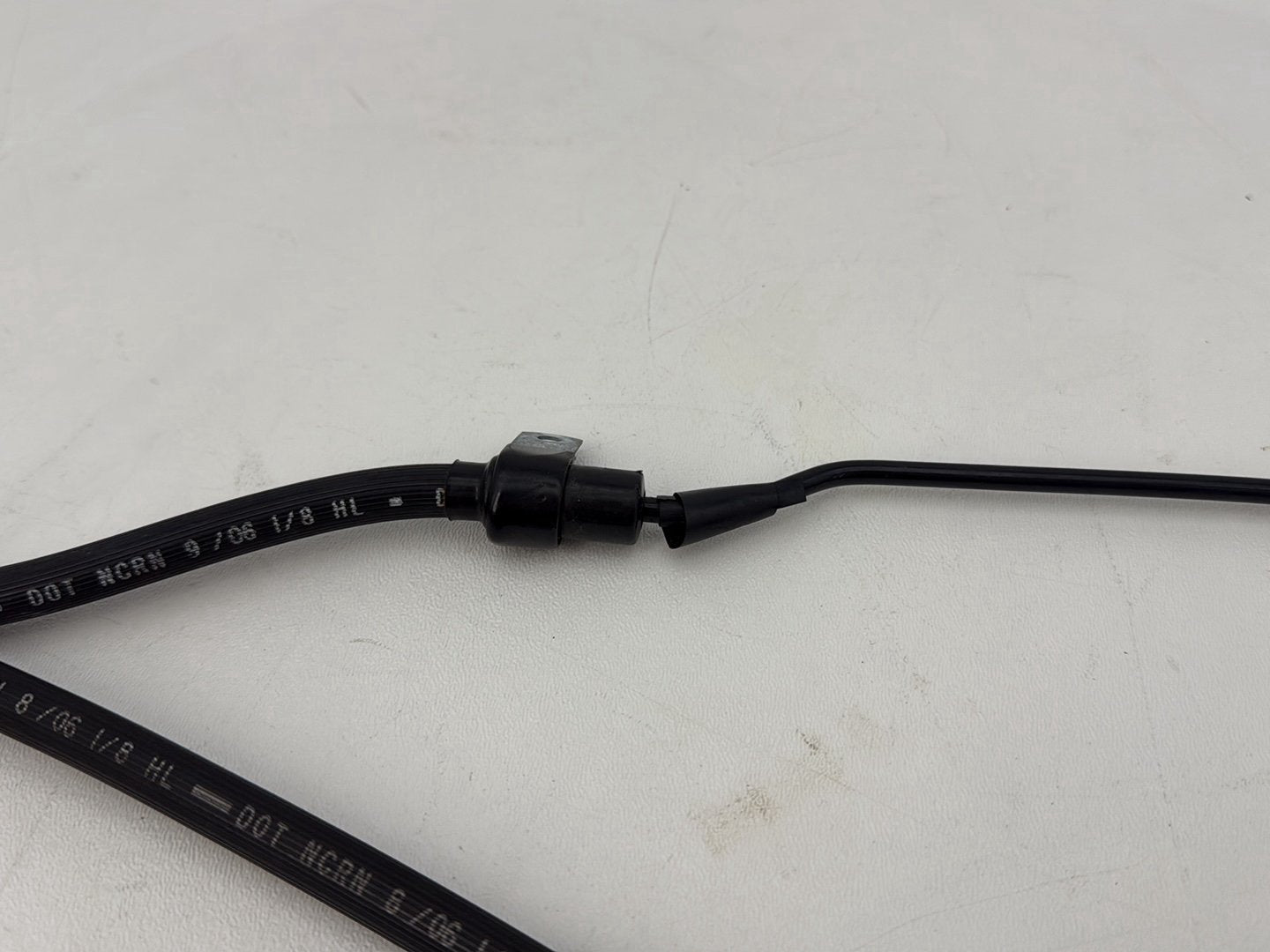 2004 - 2013 Harley-Davidson Sportster 883 Custom Front Brake Hose Line Pipe   45449-04A