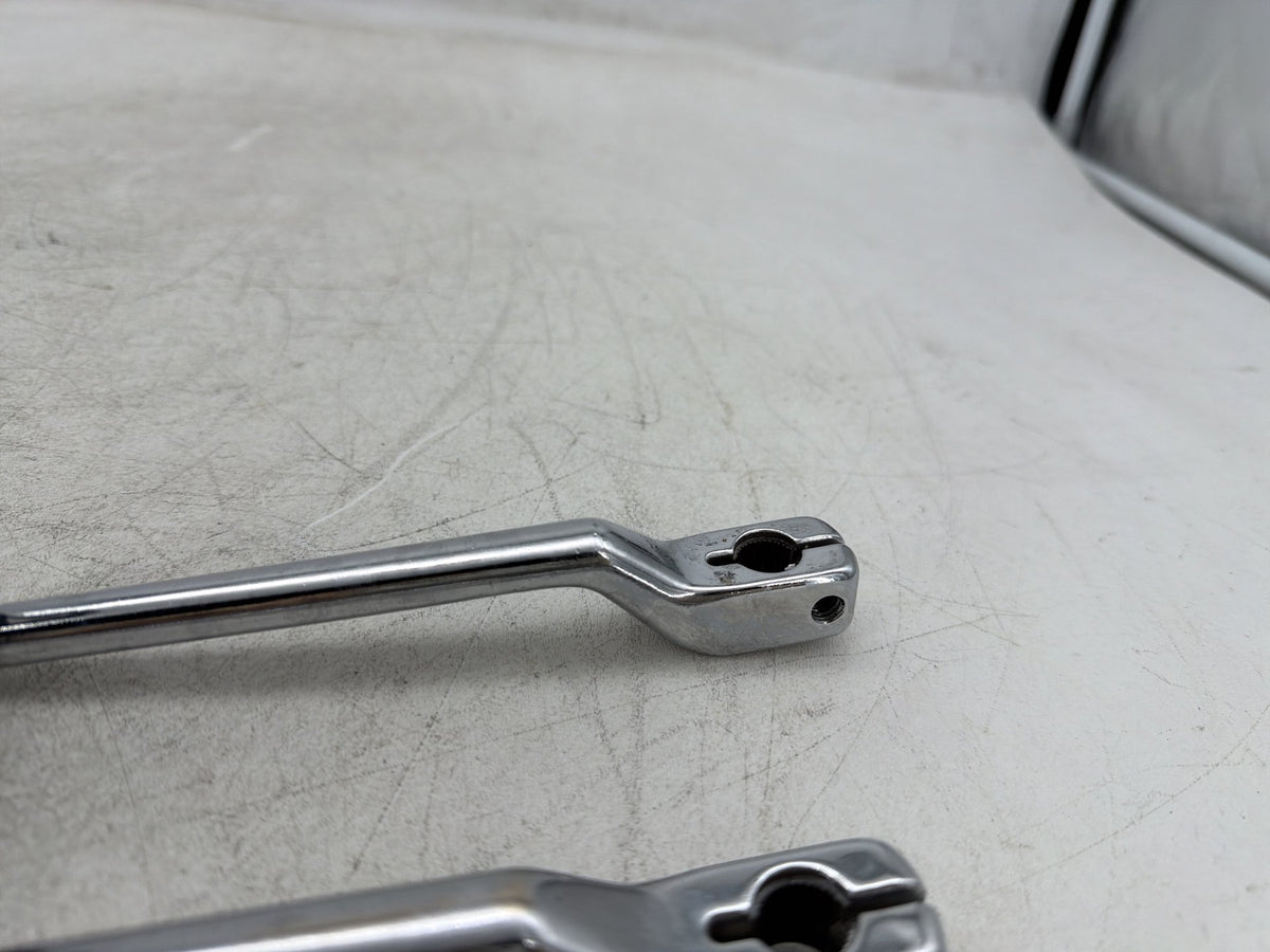 2011 Harley Electra Glide Touring Ultra OEM Gear Shifter Lever Pedal Pedals